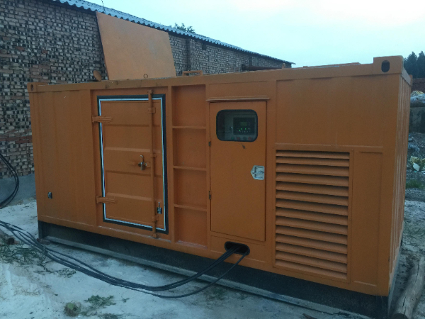 兰州发电机组长期使用中，电缆线的敷设路径有哪些要求？